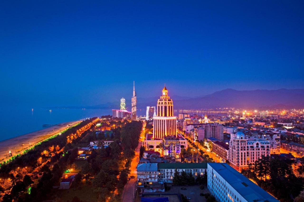 Orbi City In Batumi Eksteriør bilde