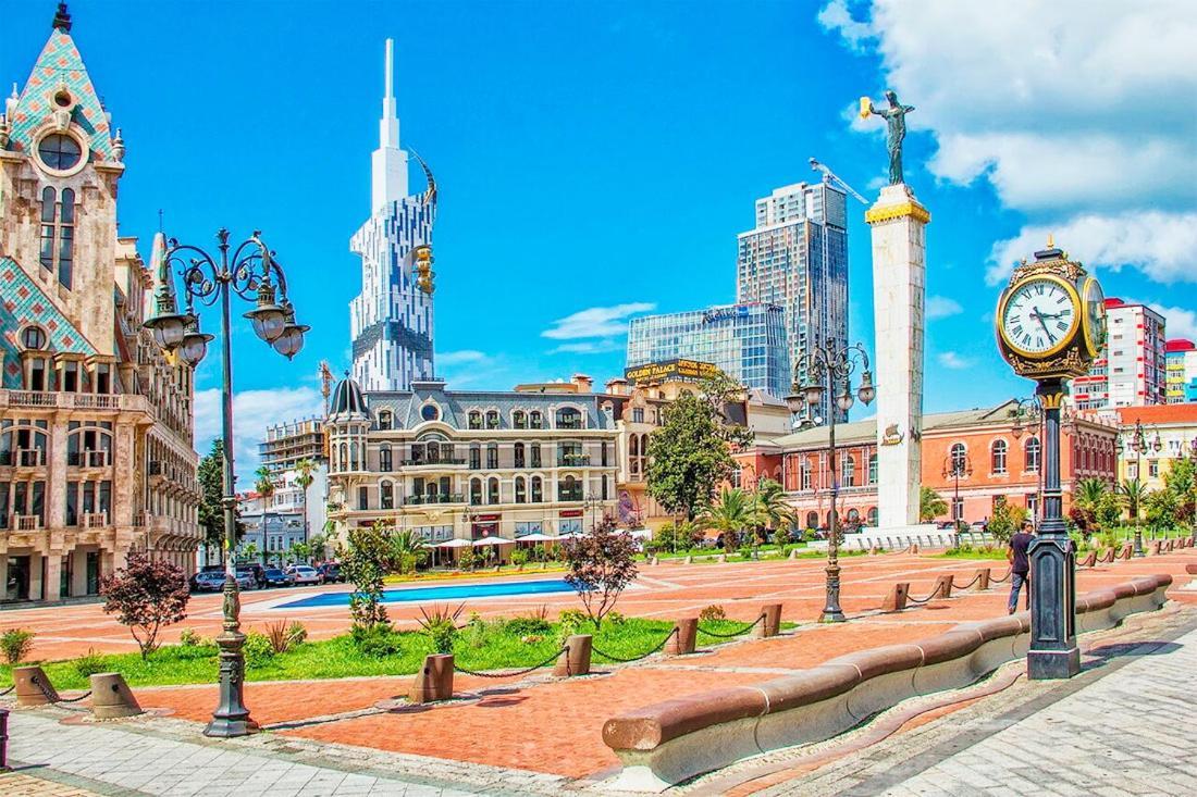 Orbi City In Batumi Eksteriør bilde