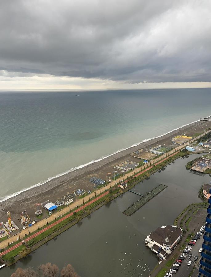 Orbi City In Batumi Eksteriør bilde